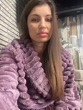 Snapshot of GlamXX chatting on March 30, 2026, 11:44 am GlamXX online show from March 30, 2026, 11:44 am