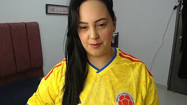 Snapshot of Veroniicabbw_ chatting on June 17, 2026, 1:45 pm Veroniicabbw online show from June 17, 2026, 1:45 pm