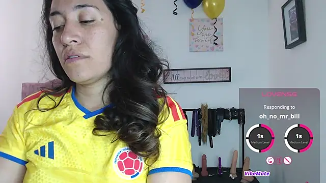 Snapshot of violeta_scott chatting on July 3, 2026, 2:01 pm violeta scott online show from July 3, 2026, 2:01 pm