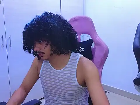 Cute-Curls online show from March 15, 2026, 9:10 pm