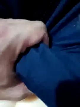 guizito777 online show from March 26, 2026, 2:39 am