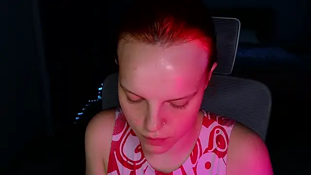 mollybossy online show from April 3, 2026, 12:08 am