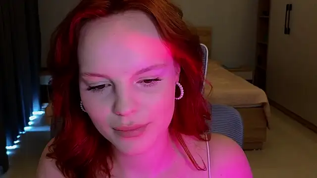 mollybossy online show from April 6, 2026, 6:58 am