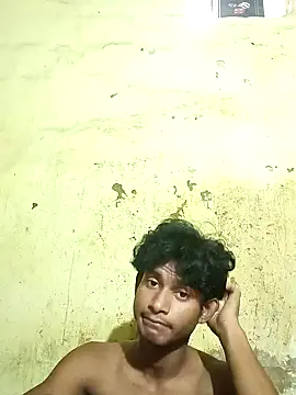 YourTeenBoy21 online show from May 5, 2026, 6:32 am