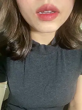 Snapshot of Angelina-Kute20 chatting on March 15, 2026, 2:50 am Angelina-Kute20 online show from March 15, 2026, 2:50 am