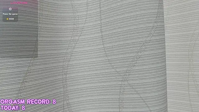 Snapshot of RileyNymph chatting on June 21, 2026, 4:37 am RileyNymph online show from June 21, 2026, 4:37 am