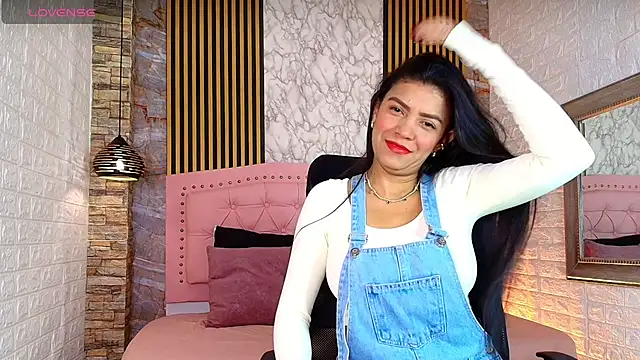 AishaCambell  online show from May 9, 2026, 10:31 am