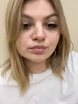 WendyPage online show from June 13, 2026, 9:57 pm