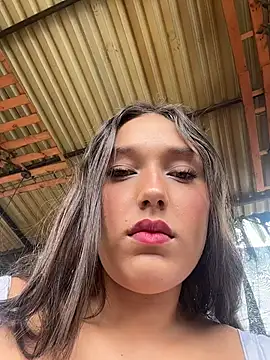 Snapshot of Naughty-Samanta- chatting on June 26, 2026, 5:06 pm Naughty-Samanta- online show from June 26, 2026, 5:06 pm