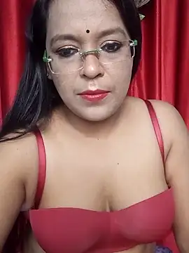 hornyrosy321 online show from April 22, 2026, 6:53 pm