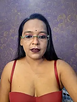 hornyrosy321 online show from June 1, 2026, 5:47 pm