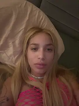 Brazilianblond online show from March 13, 2026, 11:33 pm