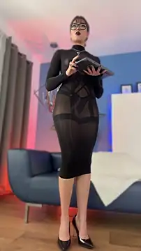 Liana Fem  online show from April 22, 2026, 3:13 pm