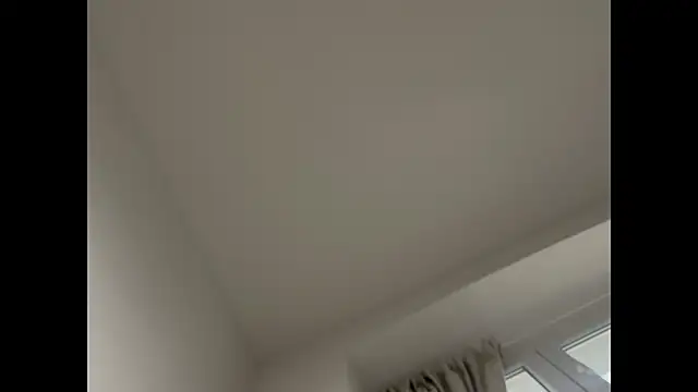 rommmika online show from March 28, 2026, 4:50 pm