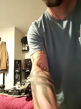 Snapshot of CaptCraker chatting on April 26, 2026, 10:24 am CaptCraker online show from April 26, 2026, 10:24 am