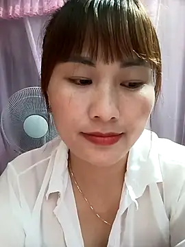 Lucxy-ki6 online show from April 5, 2026, 12:57 pm