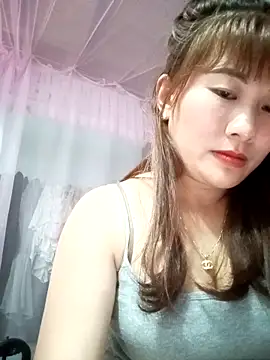 Snapshot of Lucxy-ki6 chatting on May 11, 2026, 4:15 pm Lucxy-ki6 online show from May 11, 2026, 4:15 pm