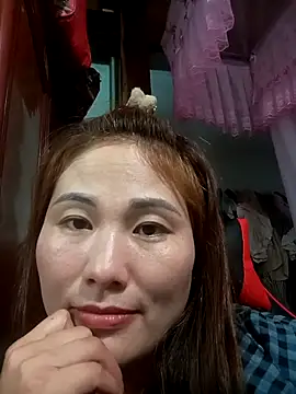 Snapshot of Lucxy-ki6 chatting on May 29, 2026, 3:48 am Lucxy-ki6 online show from May 29, 2026, 3:48 am