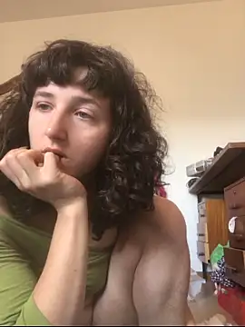 antoniettamaria online show from April 23, 2026, 1:24 pm