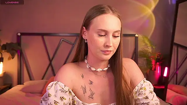 Snapshot of ViMilka chatting on July 29, 2026, 12:03 pm ViMilka online show from July 29, 2026, 12:03 pm