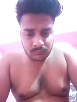 Decentlover67 online show from April 20, 2026, 7:37 pm