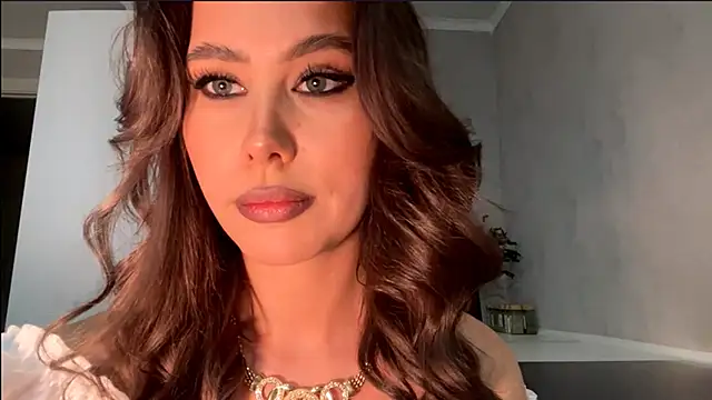 FloDesisles online show from March 18, 2026, 6:55 pm