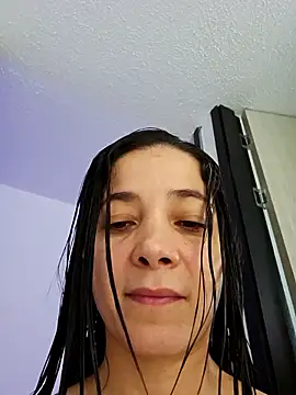 miaeyex online show from June 11, 2026, 12:03 pm