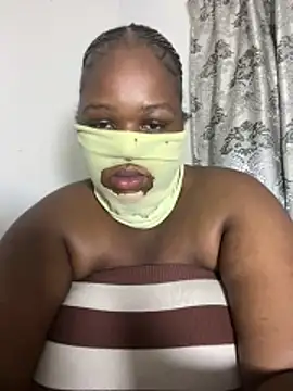 NaughtyGirl0000 online show from June 19, 2026, 5:28 pm