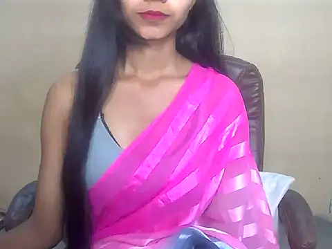 QueenOfDesire01 online show from March 17, 2026, 5:05 pm