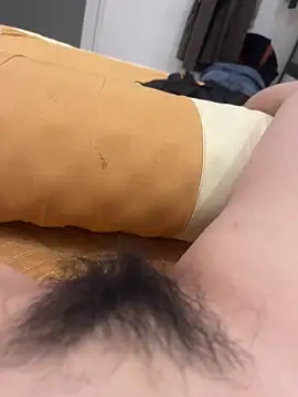 baby2xx online show from March 22, 2026, 3:26 pm