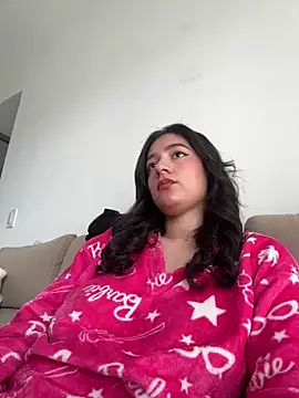 KittyFeet1 online show from May 6, 2026, 6:24 pm