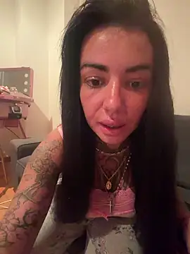 jenypr1ncess online show from June 6, 2026, 3:33 am