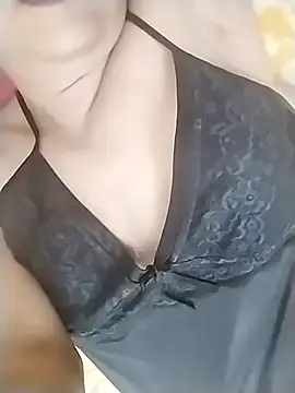 ffreyaaas online show from March 18, 2026, 9:51 pm