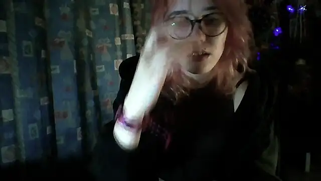 whiny emo boi online show from April 4, 2026, 9:34 pm