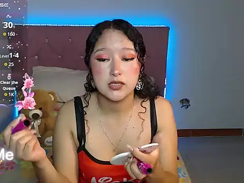 littlelion18 online show from March 19, 2026, 1:48 pm