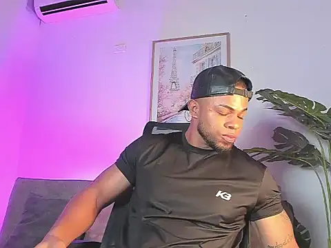 Rocco Corvus online show from March 25, 2026, 3:56 am