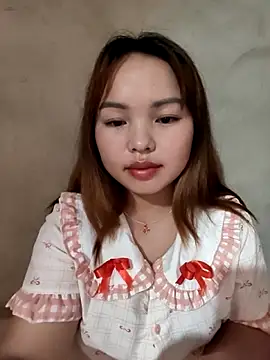 Snapshot of Mina_xYx chatting on July 1, 2026, 3:30 am Mina xYx online show from July 1, 2026, 3:30 am