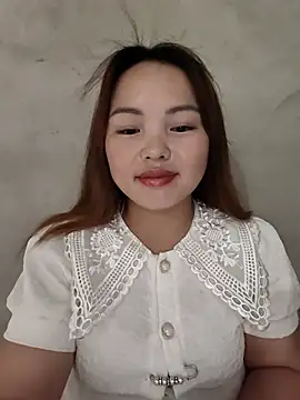 Snapshot of Mina_xYx chatting on July 20, 2026, 10:50 am Mina xYx online show from July 20, 2026, 10:50 am