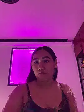 Alexia-bunny online show from March 16, 2026, 4:07 am