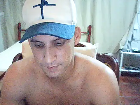 Snapshot of vortexX2565 chatting on June 8, 2026, 1:39 am vortexX2565 online show from June 8, 2026, 1:39 am