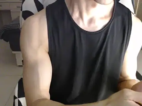 Snapshot of Kent6828 chatting on May 1, 2026, 3:16 pm Kent6828 online show from May 1, 2026, 3:16 pm