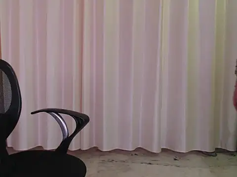 Snapshot of Naughty_Nisha19 chatting on June 21, 2026, 7:22 am Naughty Nisha19 online show from June 21, 2026, 7:22 am