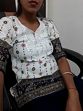 aushi rajput online show from March 29, 2026, 11:16 pm