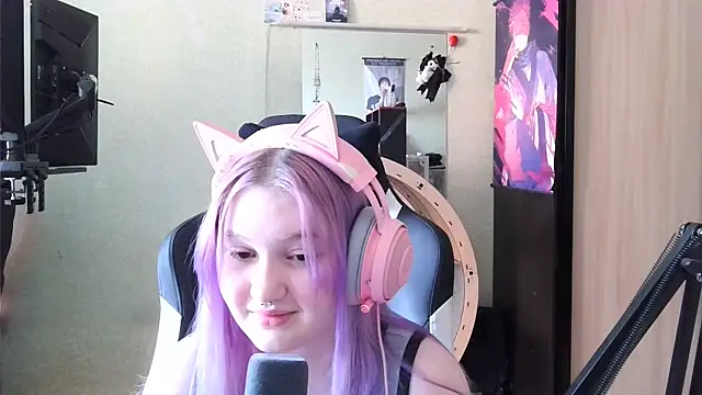 Snapshot of AlleneLambertus chatting on March 29, 2026, 7:08 am AlleneLambertus online show from March 29, 2026, 7:08 am