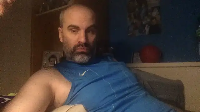 calvito exotico online show from May 20, 2026, 7:42 pm