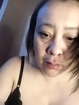 Snapshot of lua-bfly chatting on June 18, 2026, 10:14 pm lua-bfly online show from June 18, 2026, 10:14 pm