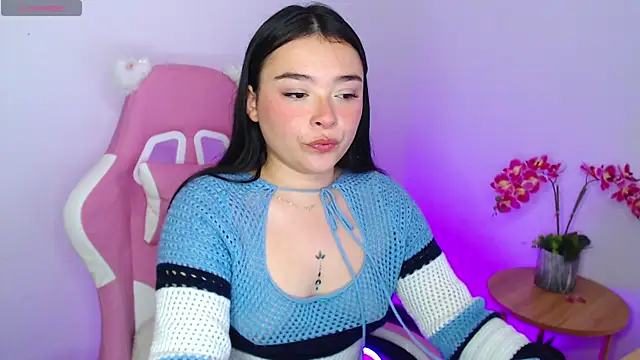 Snapshot of Nahia_Brm chatting on July 23, 2026, 2:48 pm Nahia Brm online show from July 23, 2026, 2:48 pm