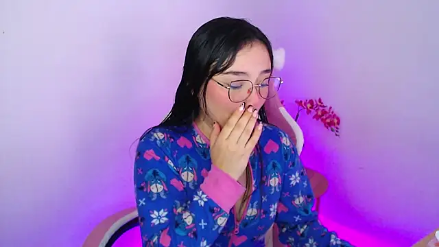 Snapshot of Nahia_Brm chatting on July 24, 2026, 4:16 pm Nahia Brm online show from July 24, 2026, 4:16 pm