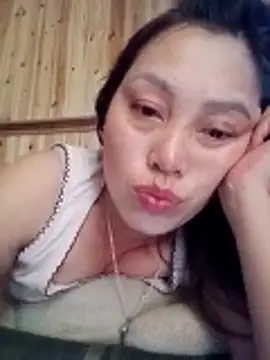 Snapshot of Abi-ni chatting on May 18, 2026, 4:07 am Abi-ni online show from May 18, 2026, 4:07 am