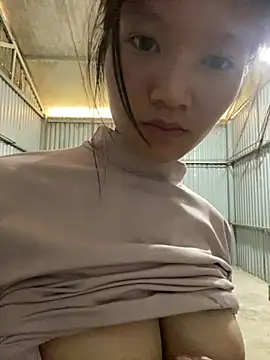 Mi-nhon online show from March 19, 2026, 1:53 am